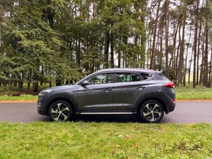 Hyundai Tucson 2016 4X4 2.0 Premium - Image 4