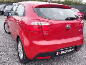 🔵 Kia Rio  1.1 CRDI 2 ECO DYNAMIC  5DR - Image 4
