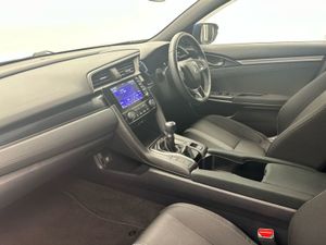 Honda Civic 1.0 Vtec Turbo Smart Plus  just IN - Image 4