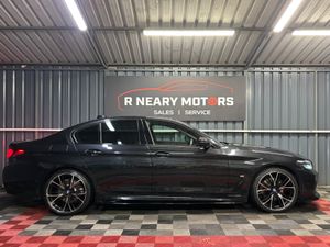 2021 212 BMW 5-Series 520d M-Sport Automatic - Image 4