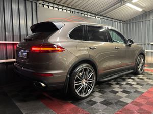 2015 Porsche Cayenne 3.0 Diesel Automatic - Image 3