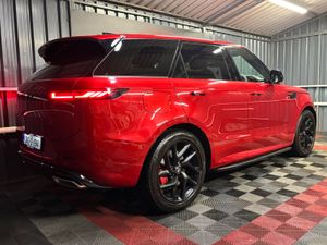 2024 242D Land Rover Range Rover Sport P460e - Image 3