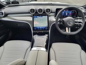 Mercedes-Benz C-Class C200d AMG Liene Plus Editio - Image 4