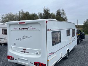 Compass 4/5 Berth Fixed Bed Caravan - Image 4