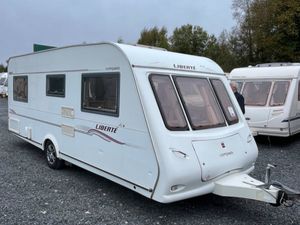 Compass 4/5 Berth Fixed Bed Caravan - Image 2