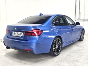 2018 BMW 330e M-Sport Shadow Edition - Image 3