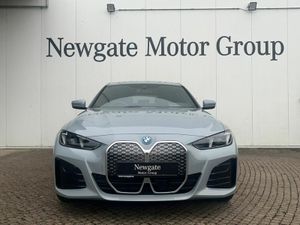 BMW i4 EDRIVE40 M SPORT - Reserve today! - Image 2