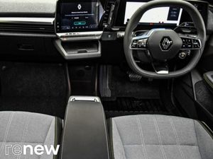 Renault Megane E-Tech Techno Ev40 220hp - Image 2