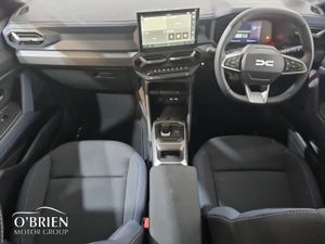 Dacia Duster HEV 140 Journey - Image 2