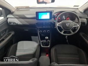 Dacia Jogger TCe 110 Extreme SE - Image 2