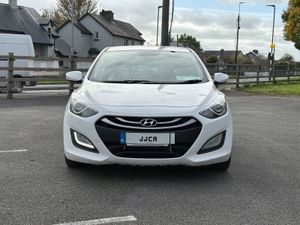 ABSOLUTELY STUNNING I30 DIESEL - Image 2