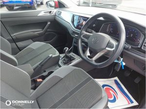 Volkswagen Polo Hatchback Style - Image 3
