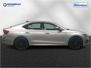 Skoda OCTAVIA Hatchback SE L - Image 4
