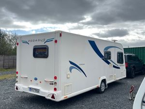 Bailey Pegasus 4 Berth Fixed Bed Caravan - Image 2