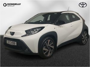 Toyota Aygo X Hatchback Edge - Image 4