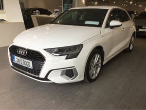 Audi A3 SPORT 40 TFSI E S-A SPORTBACK PLUG IN HYBR - Image 4