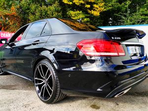 Mercedes-Benz E-Class AMG - Image 4