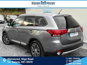 Mitsubishi Outlander 4WD 4DR - Image 2