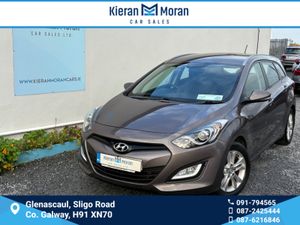 Hyundai i30 TOURER DELUXE 5DR - Image 4