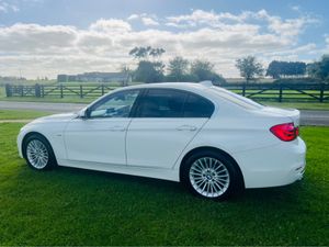 BMW 3-Series 320 D Auto 2017 Low mileage . - Image 4