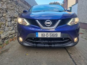 Nissan Qashqai 2016 Panaromic Roof - Image 3