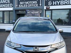 2014 Honda Jazz/Fit 1.5 Hybrid,Auto ,52K KM only - Image 2