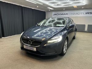 Volvo V40 Momentum Top Spec - Image 3