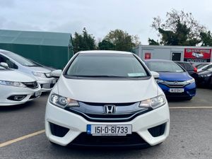 Honda Fit 2015 - Image 2
