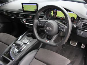 A4 Quattro Black Edition * Tech pack 190Bhp TDi - Image 3