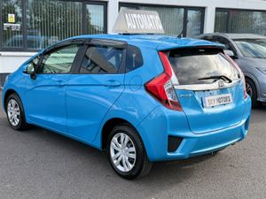 2015 Honda Jazz/Fit1.5 Hybrid,Top Specs ,60K Miles - Image 4