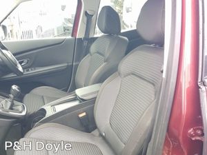 Renault Grand Scenic Iconic - Image 4