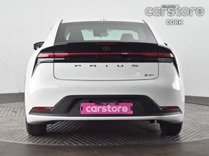 Toyota Prius 1.8 Hybrid Auto - Image 4