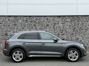 2024 Audi Q5 S Line 2.0 50tfsi E Quattro FSH - Image 4