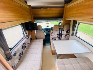 2011 SWIFT ESCAPE 696 R.H.D MANUAL 6 BERTH - Image 3