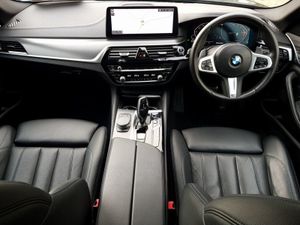 BMW 5 Series 520d M Sport - Image 4