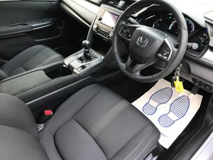 191 HONDA CIVIC SE V TEC 1.0L PETROL LOW KLMS... - Image 2