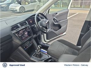 Volkswagen Tiguan 2.0 TDI 150HP Elegance - 1 Owne - Image 4