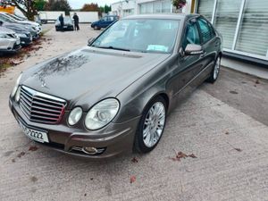 Mercedes-Benz E-Class 200K Auto - Image 4