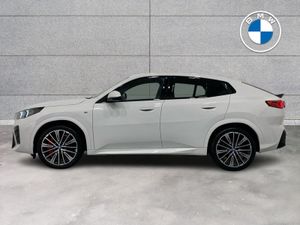 BMW iX2 Edrive20 M Sport - Image 4