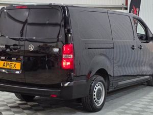 Vauxhall Vivaro L2 Diesel - Image 3