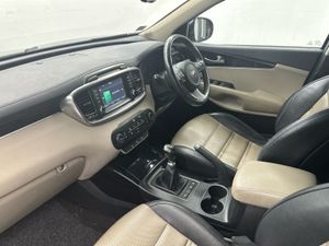 Kia Sorento 2.2d Platinum  7 Seater   80 P/W - Image 4