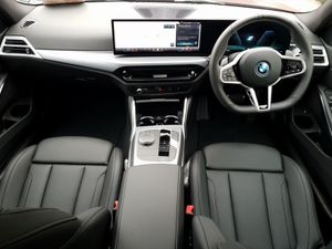BMW 3 Series 330e M Sport - Image 4
