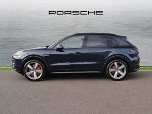Porsche Cayenne S E-hybrid (new) - Image 4