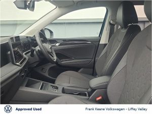 Volkswagen Tiguan Match Phev Auto 1.5tsi  petrol - Image 4