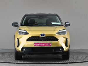 Toyota Yaris Cross 1.5 Hybrid  bi-tone Roof 360 P - Image 2