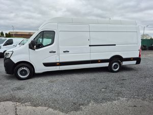 RENAULT MASTER BUSINESS INCLUDES VAT - Image 4