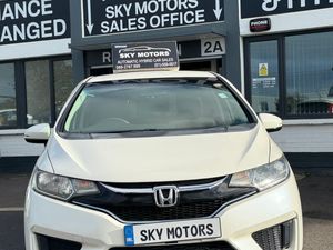 2017 Honda Fit 1.5 Petrol Hybrid ,Auto ,42K Miles - Image 2