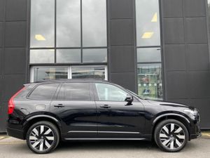 Volvo XC90 T8 Dark Plus Recharge AWD Auto (PHEV) - Image 4