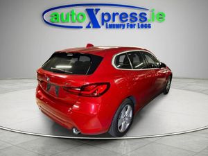 BMW 1-Series 118D PLAY Automatic, Reversing camera - Image 3