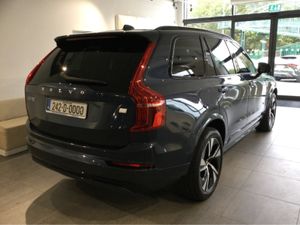 Volvo XC90 T8 RECHARGE AWD PLUS - Panoramic Sunroo - Image 2
